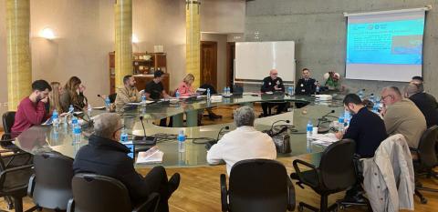 Imagen de la sala con todos los participantes en el taller